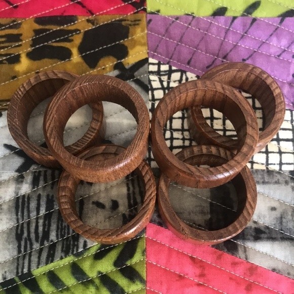 Wood Napkin Rings Set Retro - Picture 3 of 8